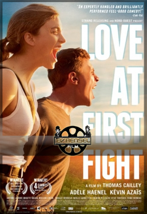 İlk Görüşte Aşk Filmini izle – Love At First Fight
